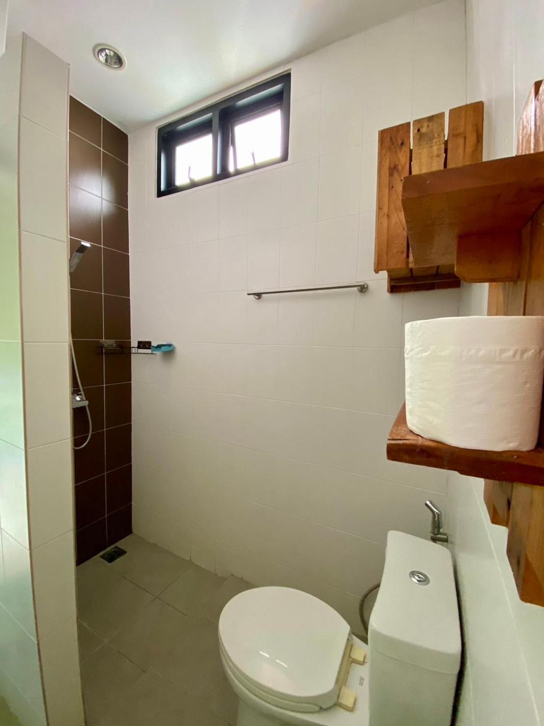 Maria'S Guest House, Restaurant & Bar Rawai Bagian luar foto