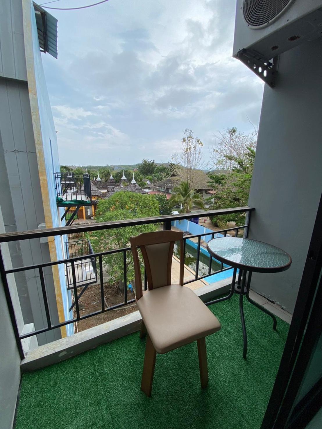 Maria'S Guest House, Restaurant & Bar Rawai Bagian luar foto
